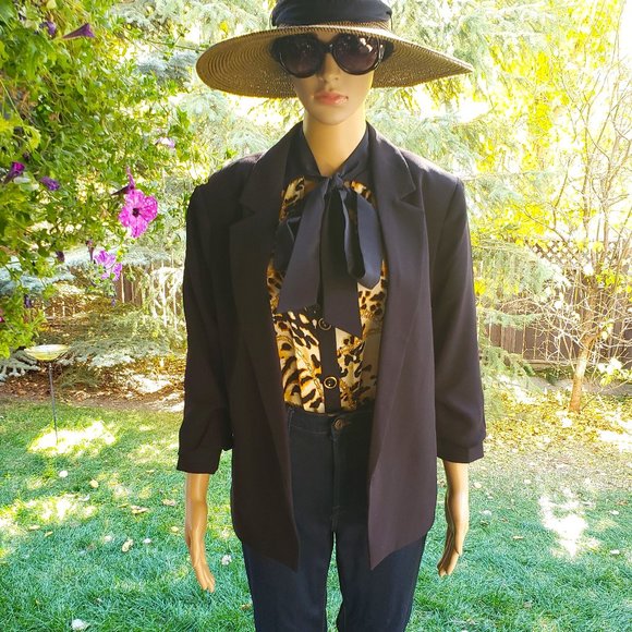 REBECCA MINKOFF! 100% silk sleeveless animal print with bow tie - Picture 13 of 14